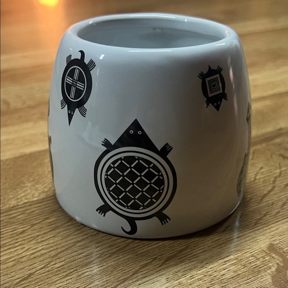 Charming White Mug with Black Turtle Design. #208 - Picture 2 of 6